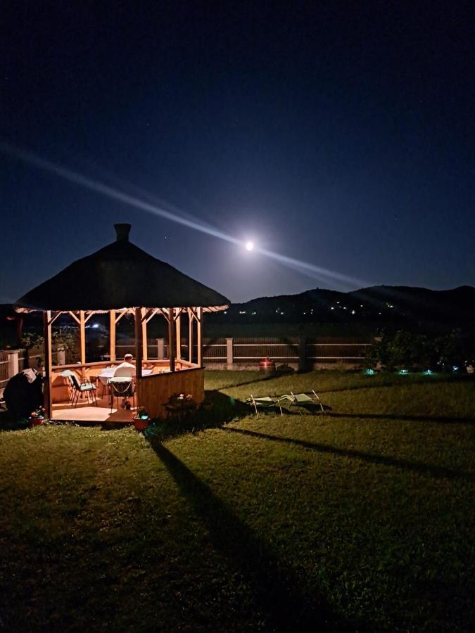 Aszofoi Panorama Apartmanhaz ภายนอก รูปภาพ